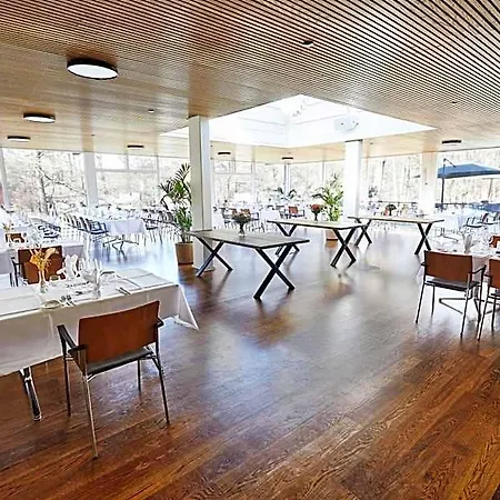 Frederiksdal Sinatur & Konference 3*