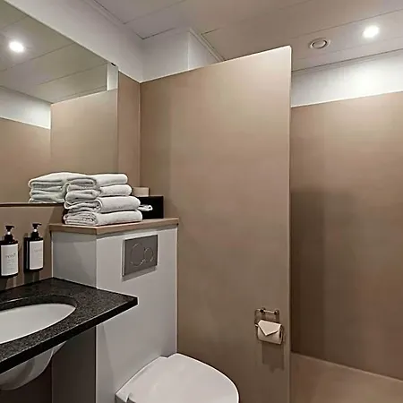 Hotell Frederiksdal Sinatur & Konference 3*