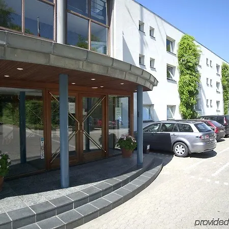 Hotel Frederiksdal Sinatur & Konference 3*