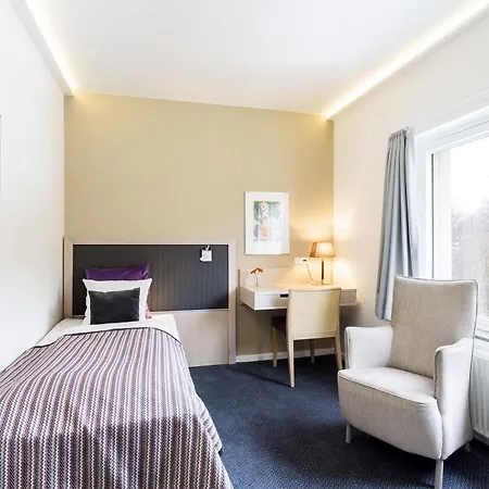 Hotel Frederiksdal Sinatur & Konference 3*